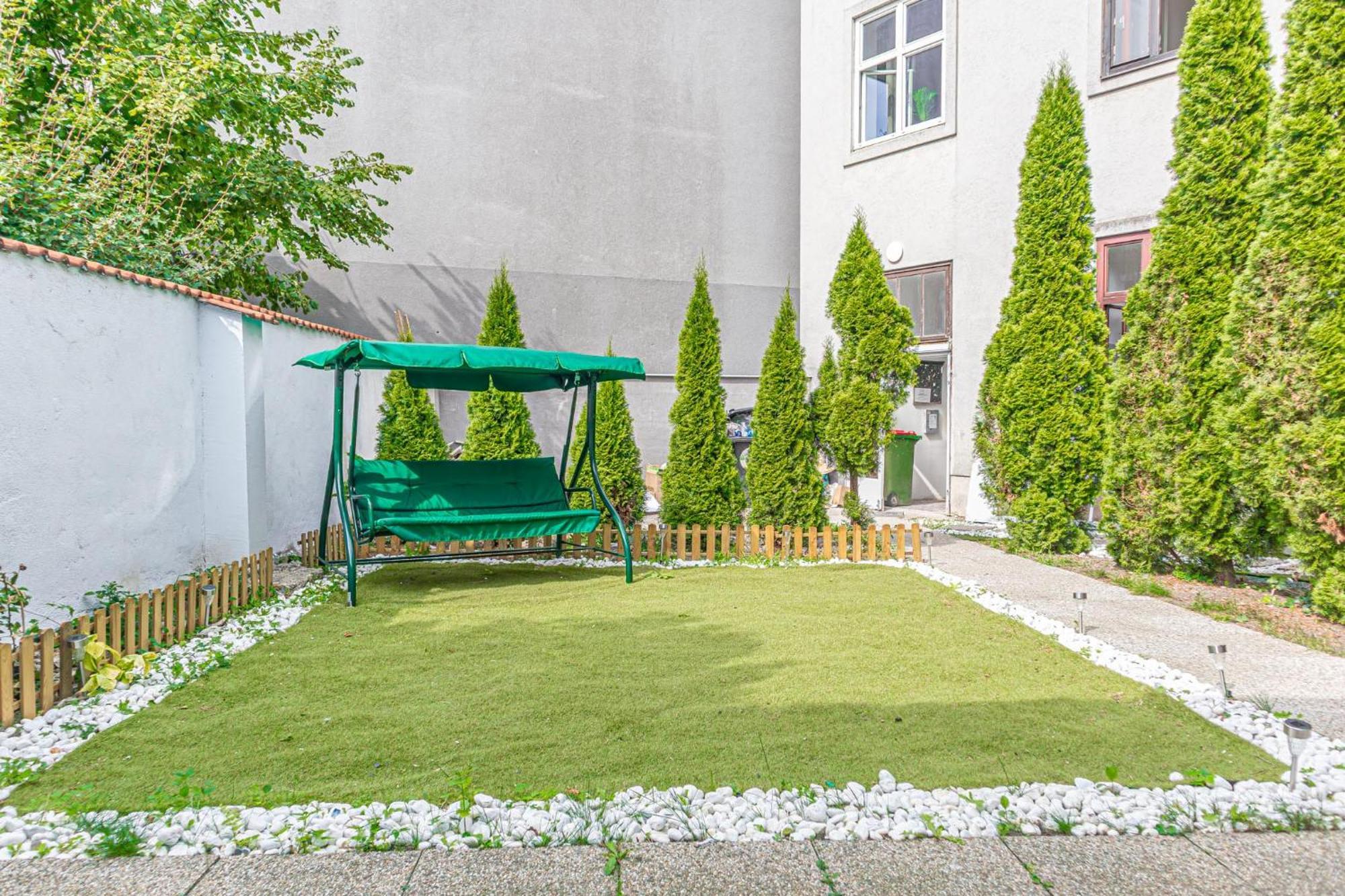 Welcoming 1br Apt- Near U6 Station Am Schoepfwerk * Vienna